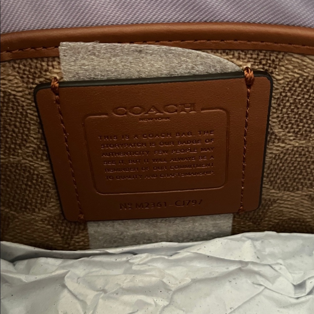 Coach Pouch Bag 💼 - Picture 6 of 10
